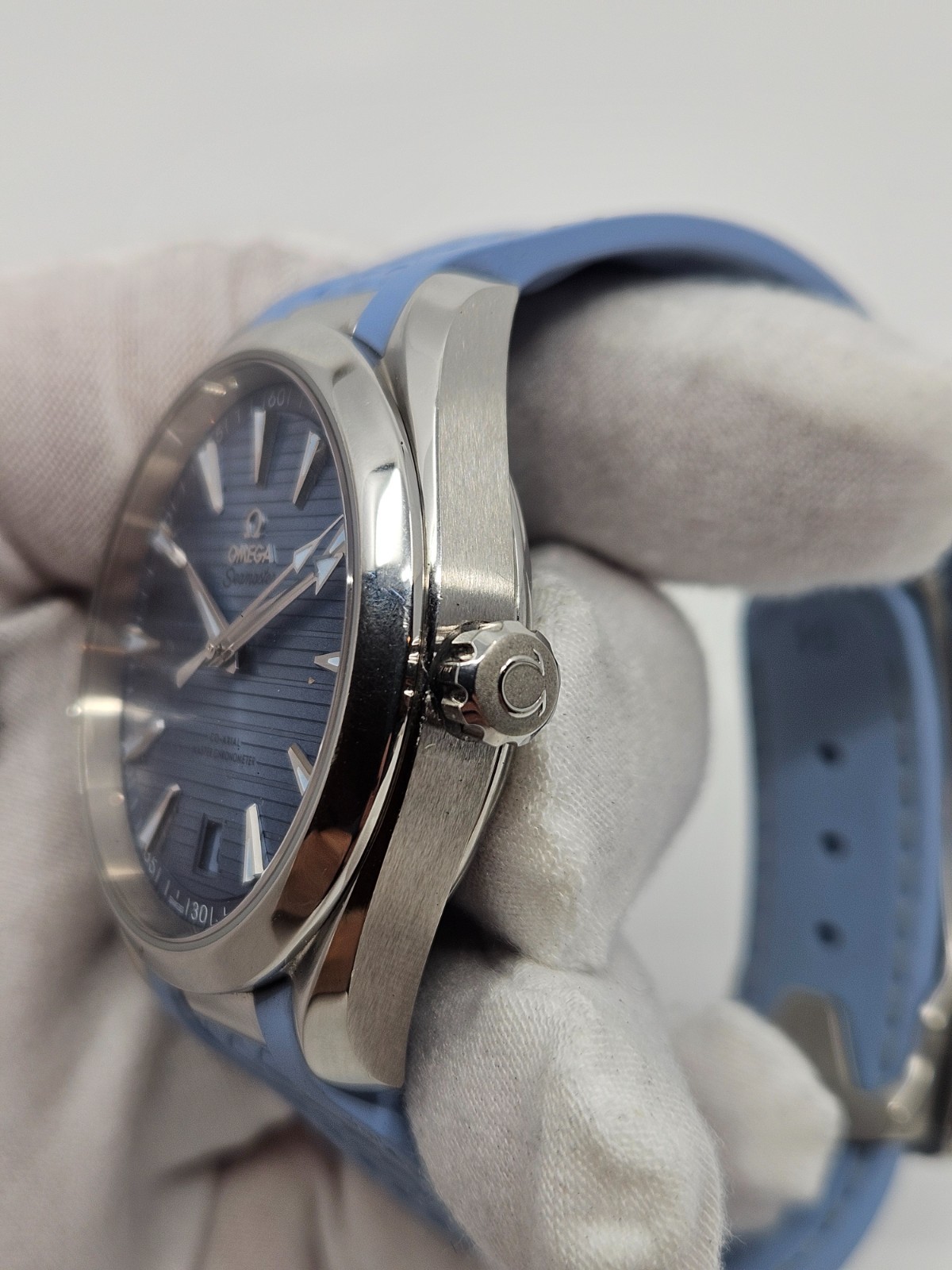 2023 OMEGA Seamaster Aqua Terra 150M 220.12.41.21.03.008 Summer Blue