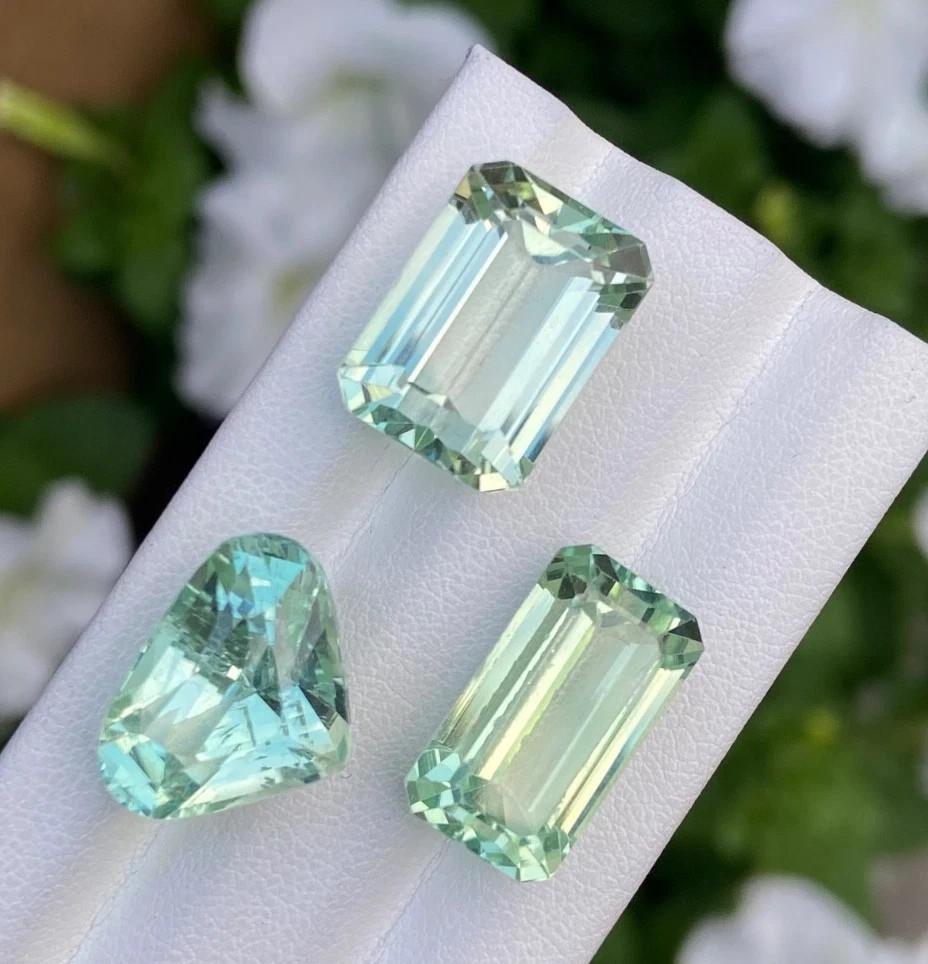 46 Ct Natural cut heated kunzite Mixed shape loose Gemstone From Afghanistan