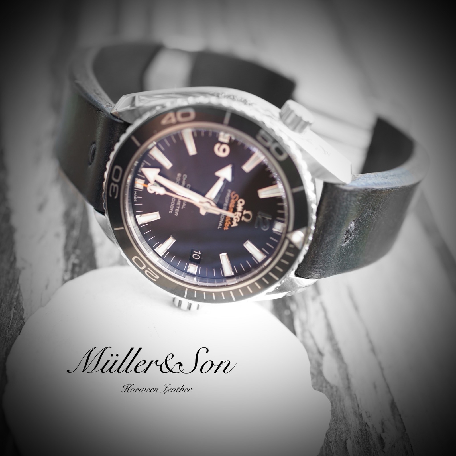Müller&Son Horween Leather 20mm Black Watch Strap for Omega with “Snake Bites”