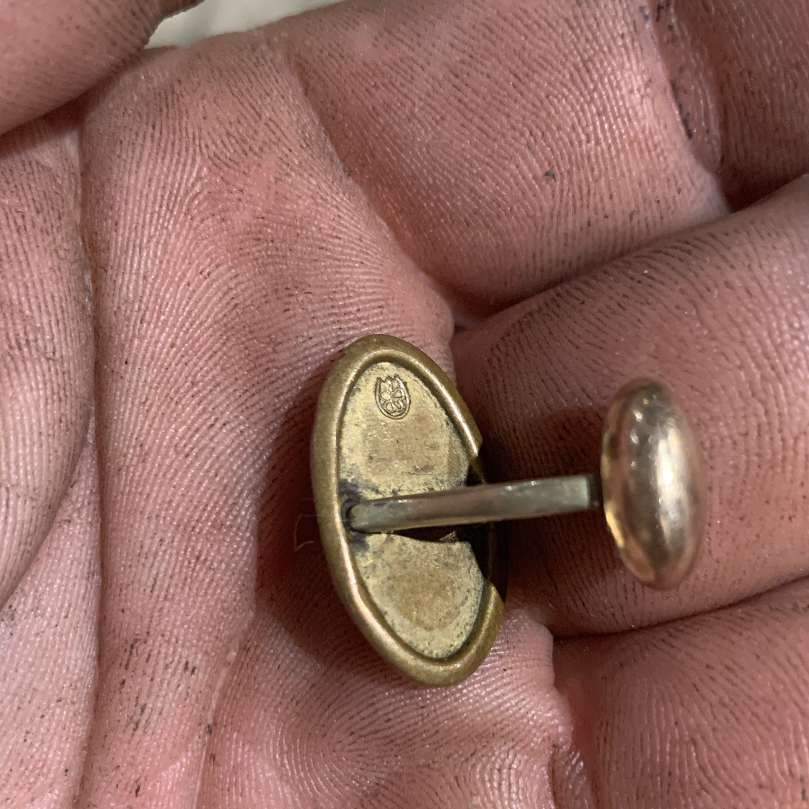 Vintage Men’s Oval Gold-Tone Cufflink Fixed Back Scroll Design No Stone