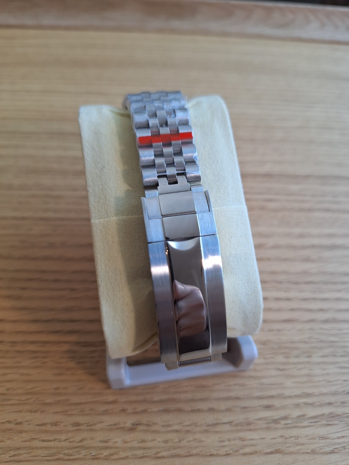 40mm Custom Glacier Blue Diver Watch – VH31, White Ceramic Bezel 904L Jubilee