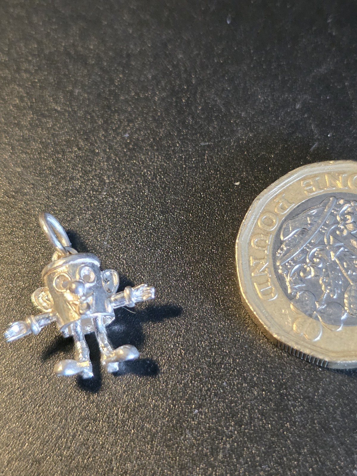Vintage sterling silver dusty bin charm/pendant 1.59g