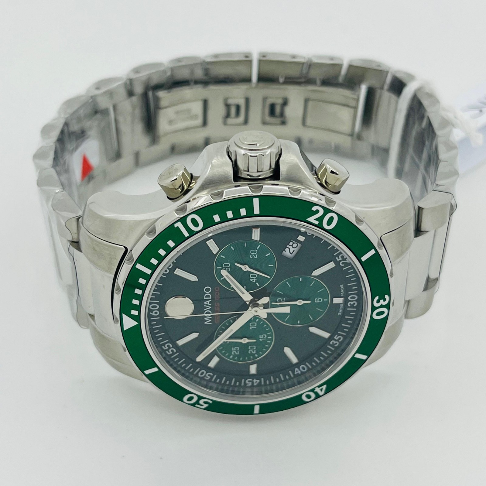 Movado Series 800 Green Chronograph Dial Steel Bracelet Men’s Watch 2600179 New