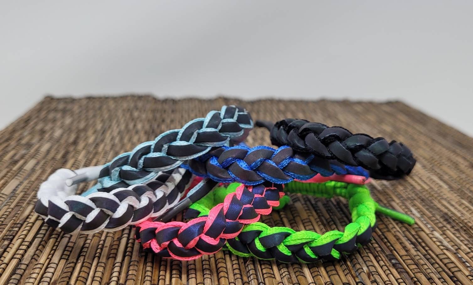 Reflective Braided Shoelace Bracelet – Adjustable Gym Sports Unisex Wristband
