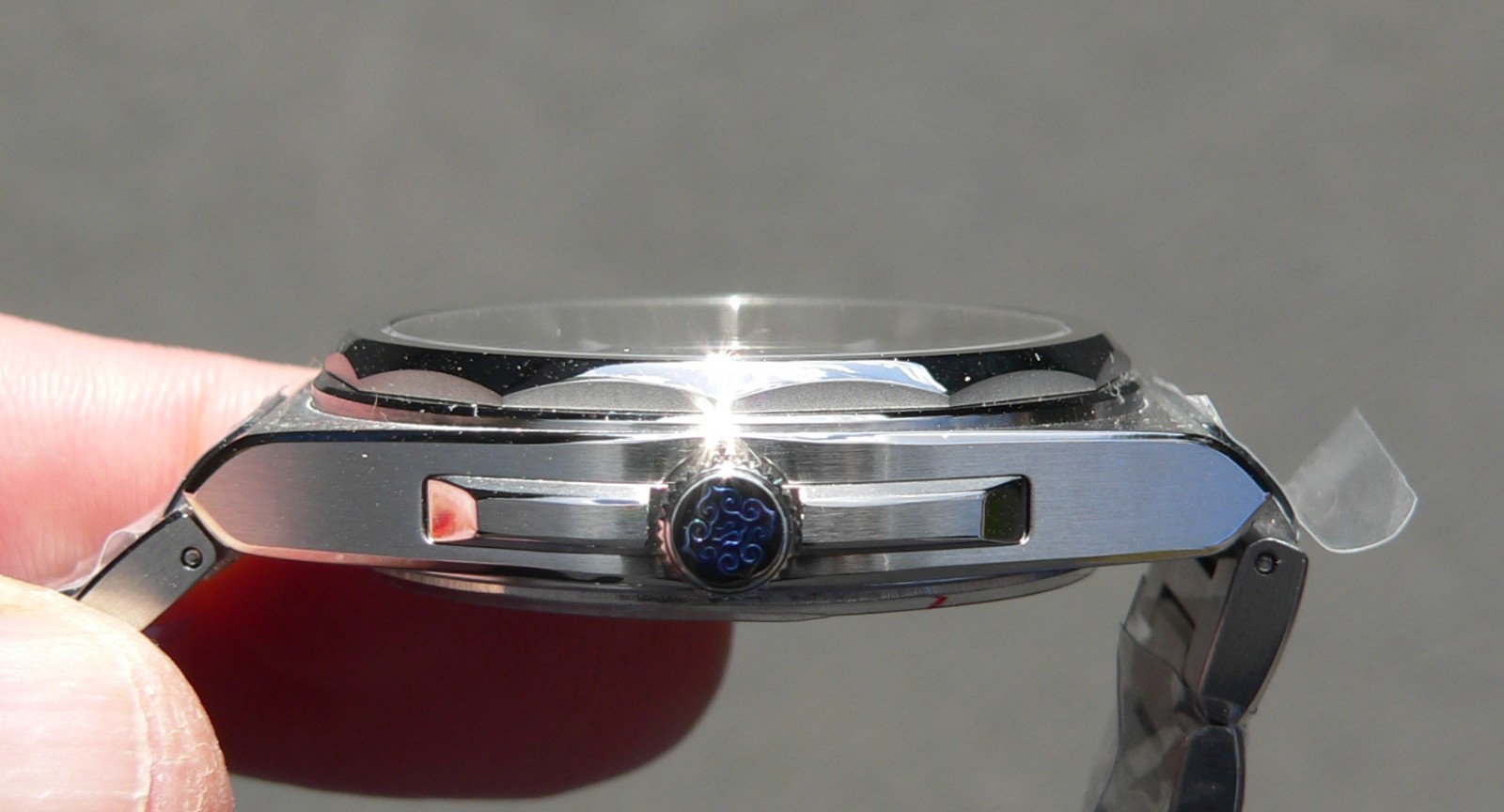 New IXDAO Warrior watch, mother of pearl dial, Miyota 9015 automatic, sapphire