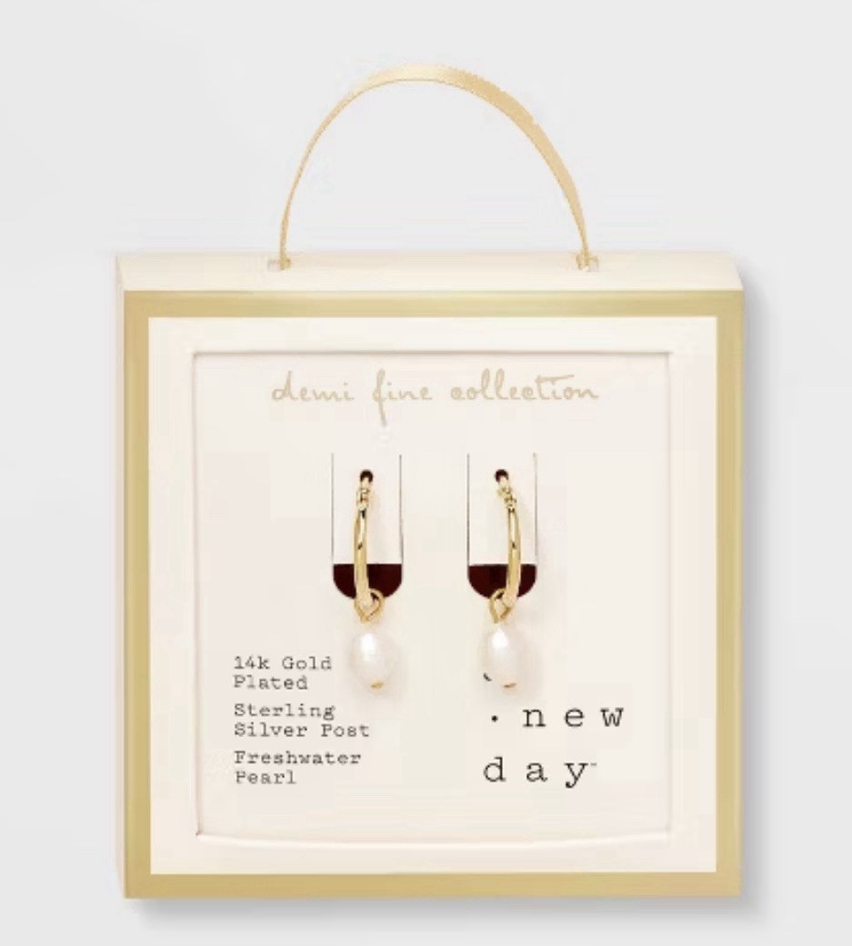 14k Gold Plated Freshwater Pearl Click Top Hoop Earrings A New Day Gold: New NWT