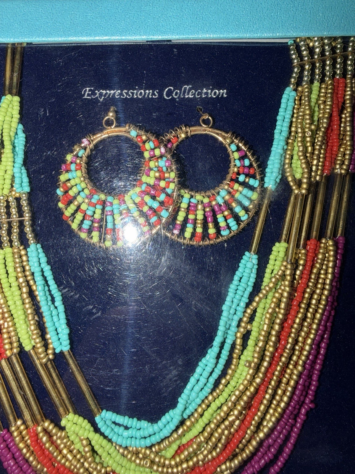 A Beautiful Vibrant Express Collection by Bella Perlina Necklace Set NWT