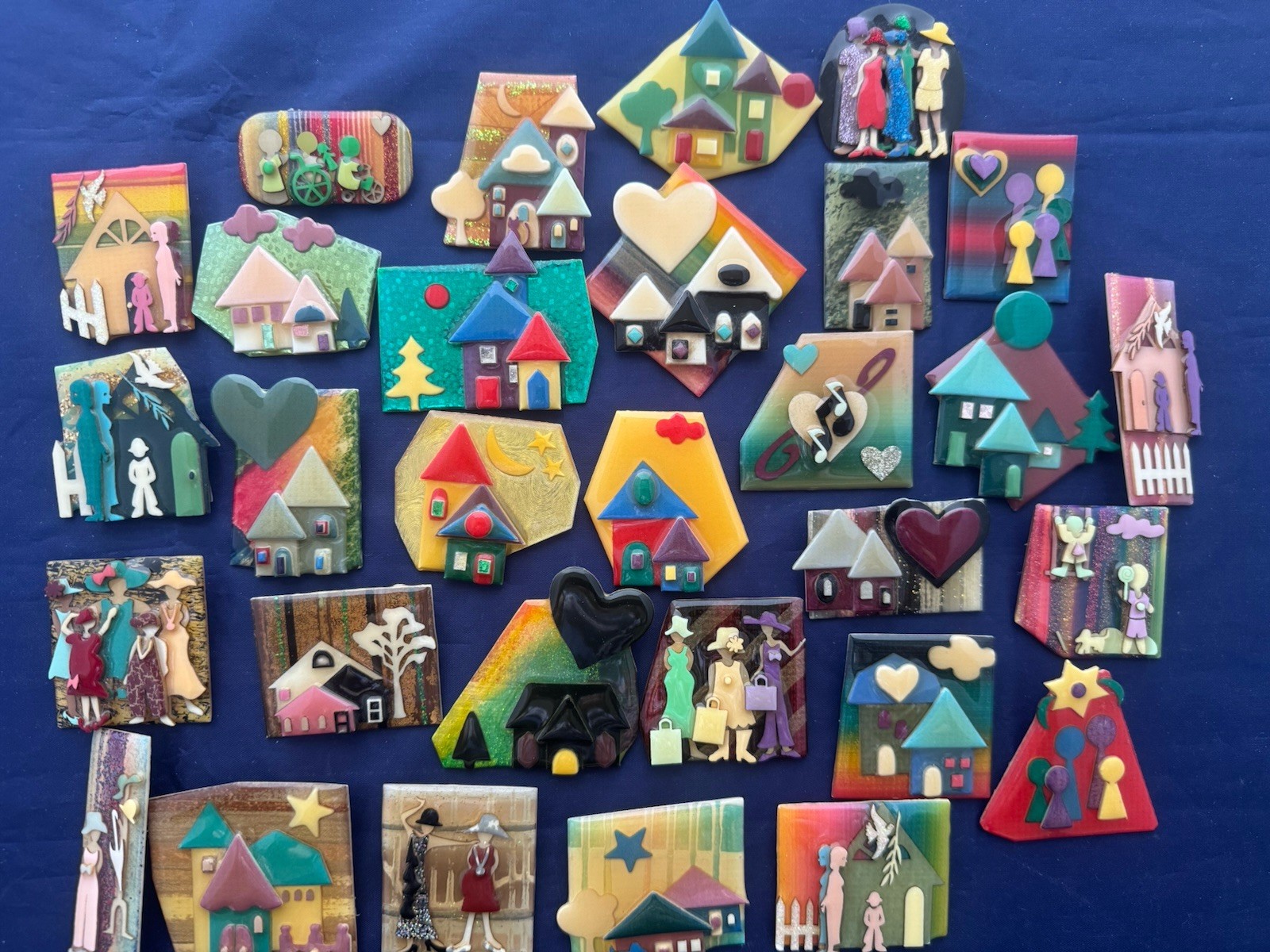 Vintage Jewelry Lot Lucinda Pin House Pin Woman Little People Etc 30 Pc Fun!