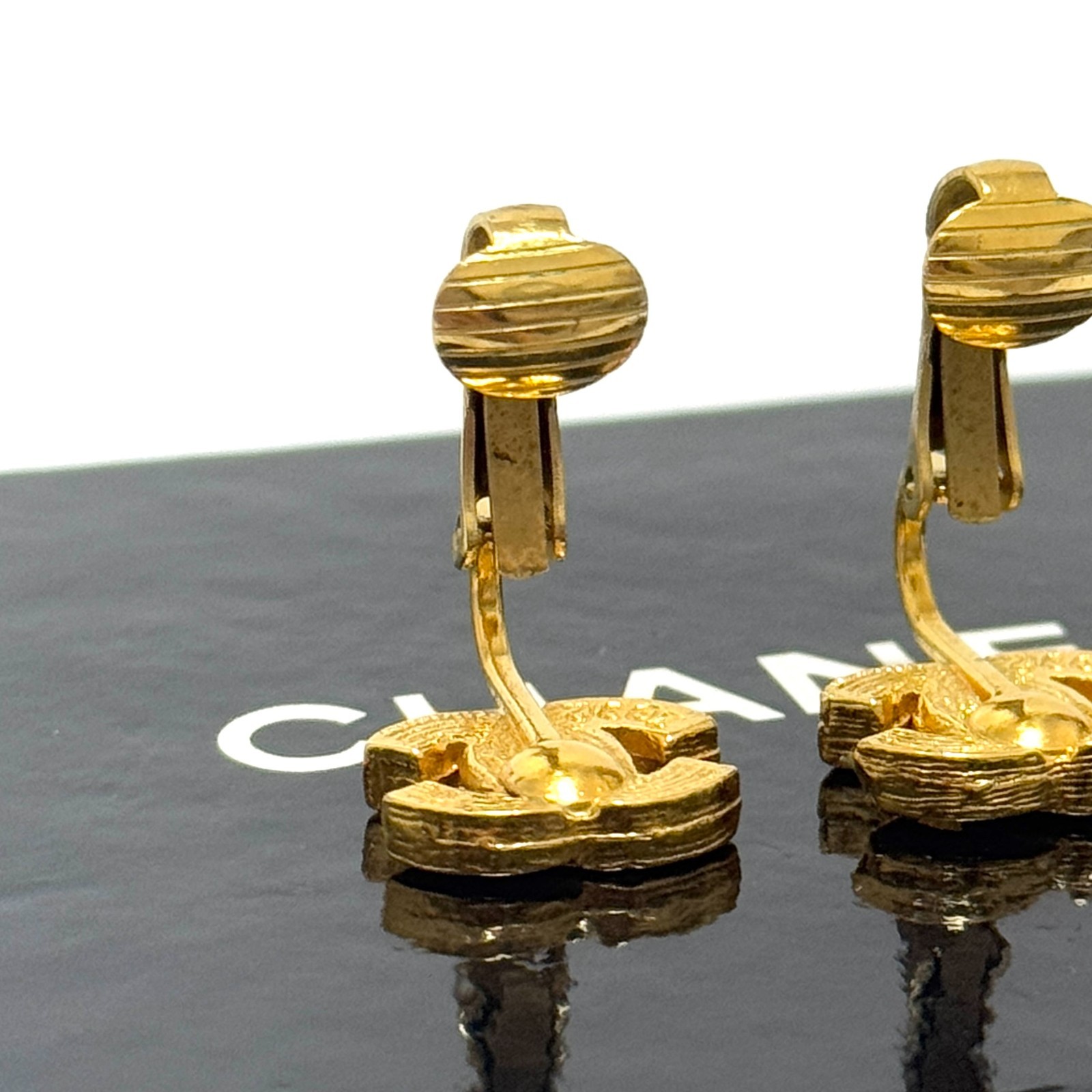 CHANEL 2092 CC Logo COCO Mark Earrings Gold Rhinestone Clip-On Authentic JAPAN