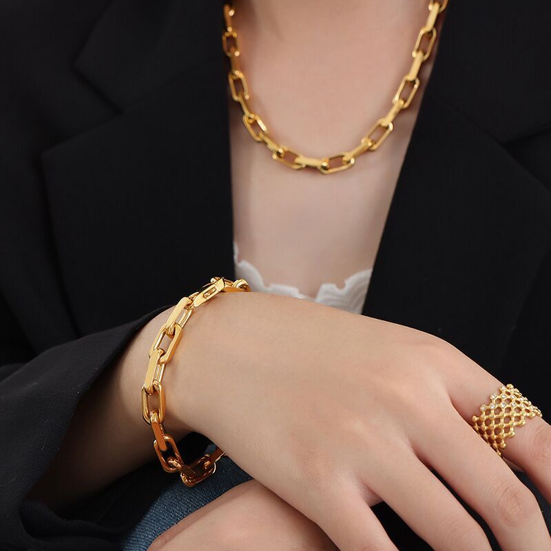 7.5mm Wide Woman 18k Gold Plated Link Chain Paper Clip Necklace Bracelet