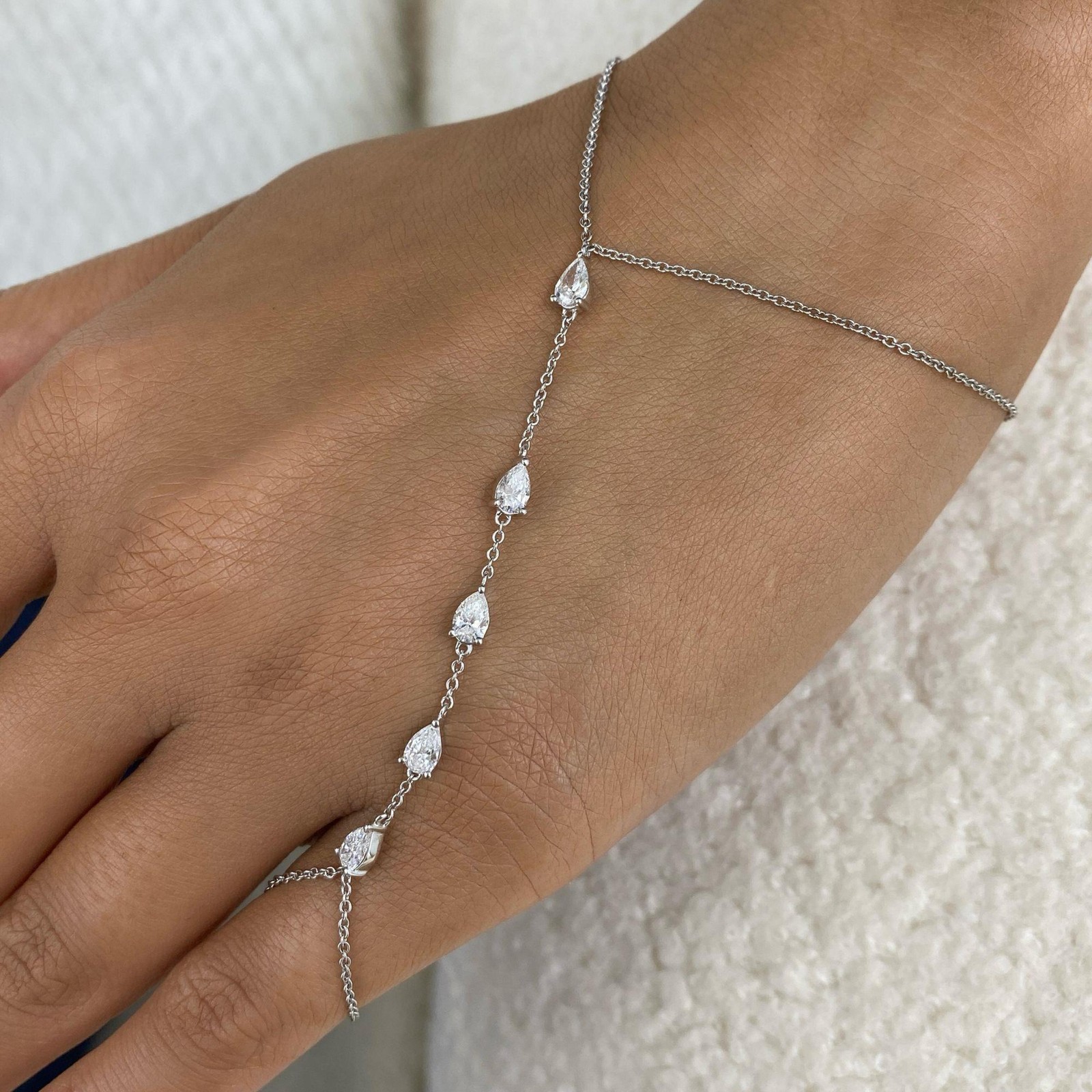 0.9ct TCW Pear Hand Chain Bracelet 14K Solid Gold Lab-grown Diamond F/VS1 GGL