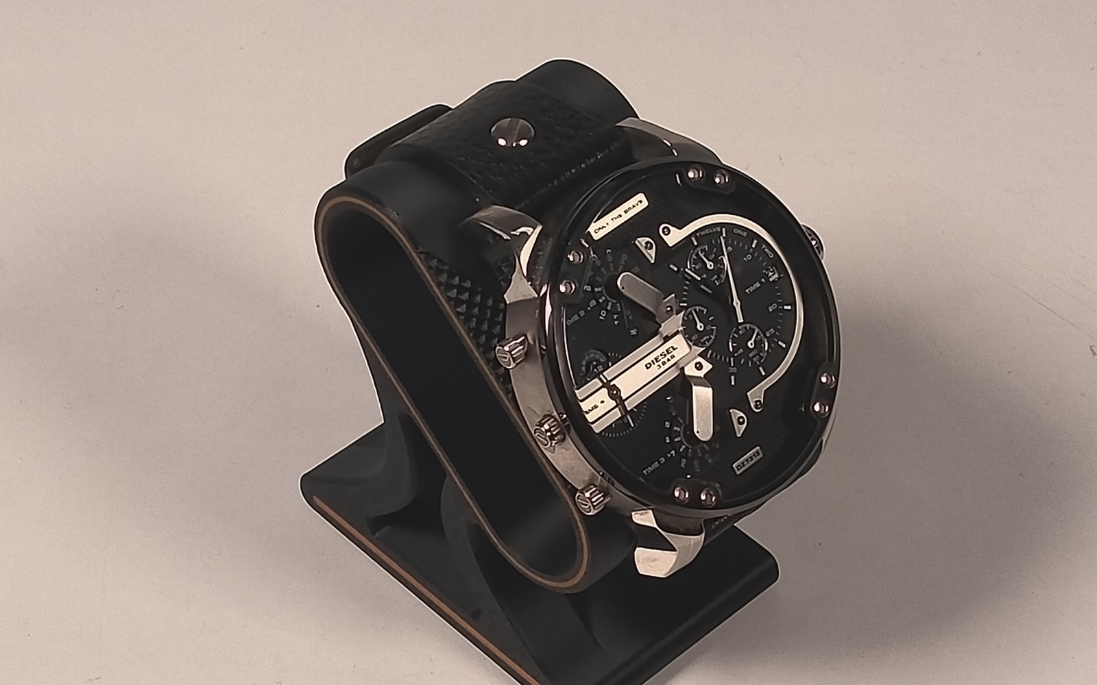Diesel Mr Daddy 2.0 Men’s Chronograph Black Watch Oversized DZ-7313