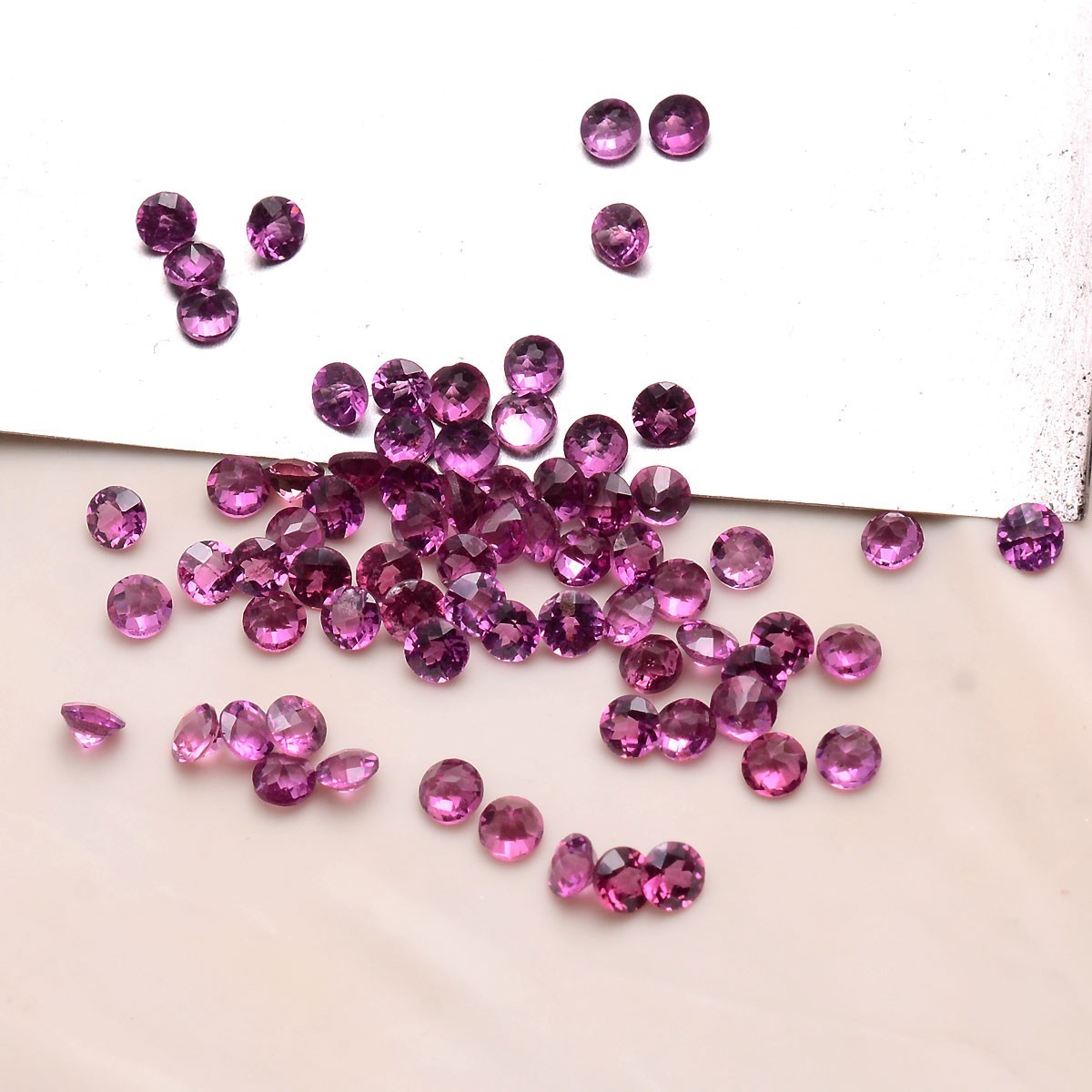 70 Pcs Natural Rhodolite Garnet AAA+Quality 2.50mm Round Checker Cut Gemtones