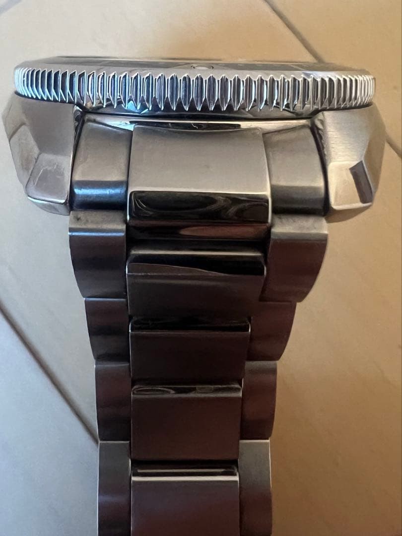 SEIKO PROSPEX SBDC061 commonly known as MM200 Safe packing!