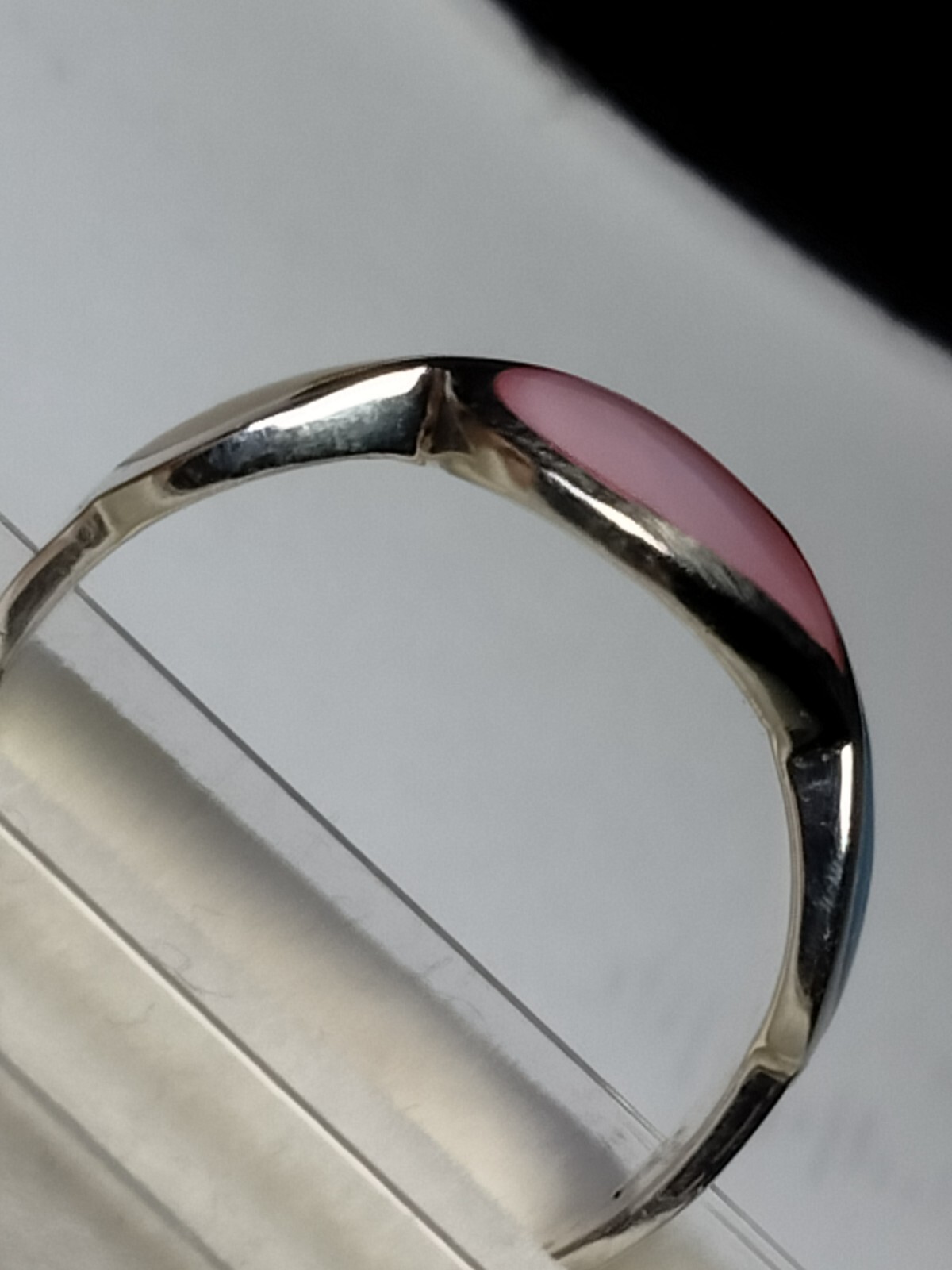 LOVELY! MOP INLAYS IN STERLING SILVER.925 RING SIZE 9.0-9.25!