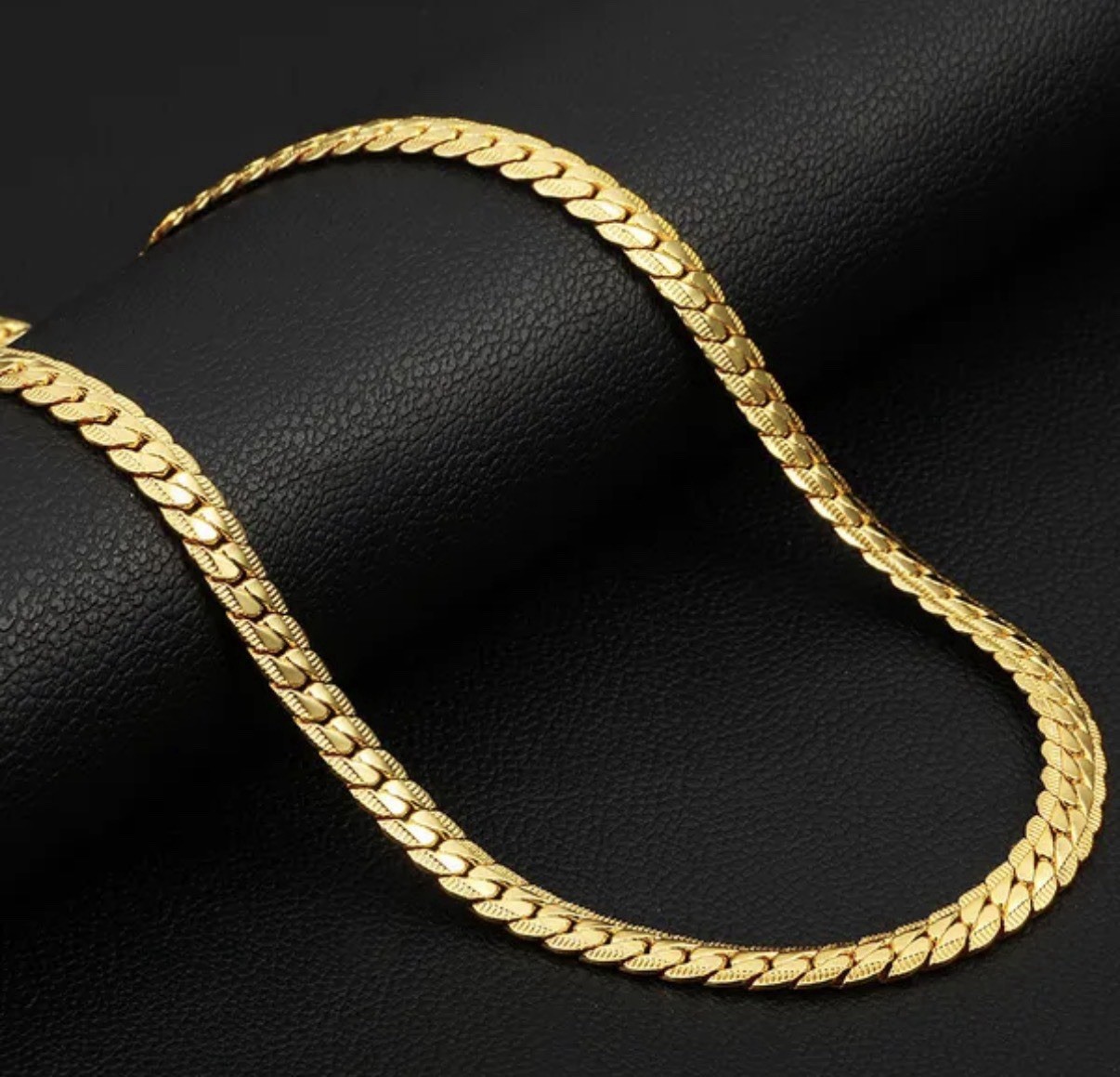 18K Gold Curb Link Chain Necklace 20 in 5mm Lobster Clasp