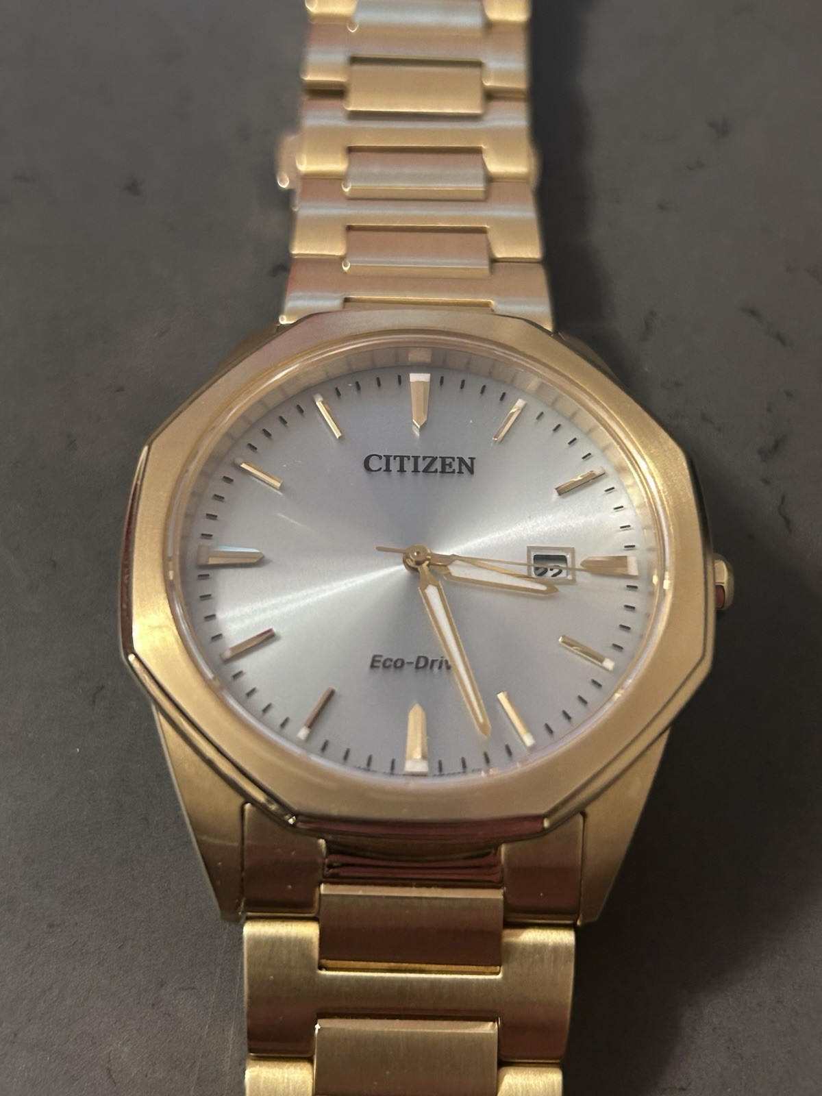 Citizen Eco-Drive Gold Tone Men’s Watch Sapphire Crystal Date E111 Working