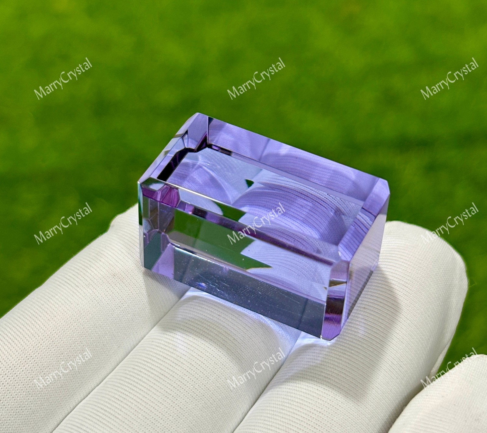 80 Ct 3-Color Change Glass Cube, Purple Blue Grape Juice Loose Gemstone