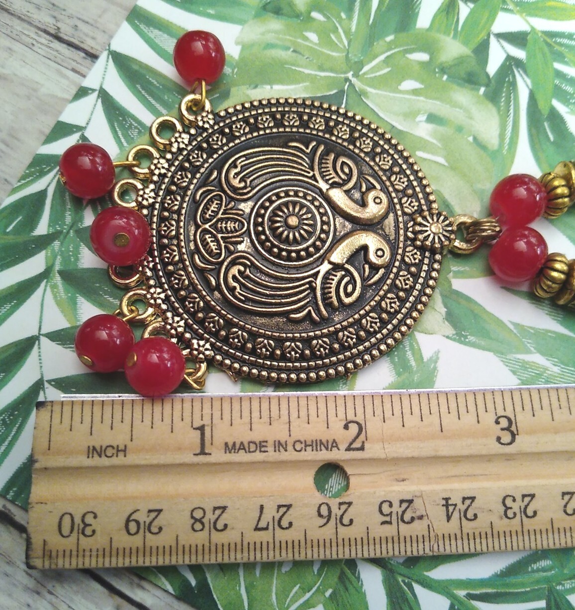 Red Agate Gemstone GANESH Necklace AND Earrings (Bird Motif) Beaded, Gold Tone!
