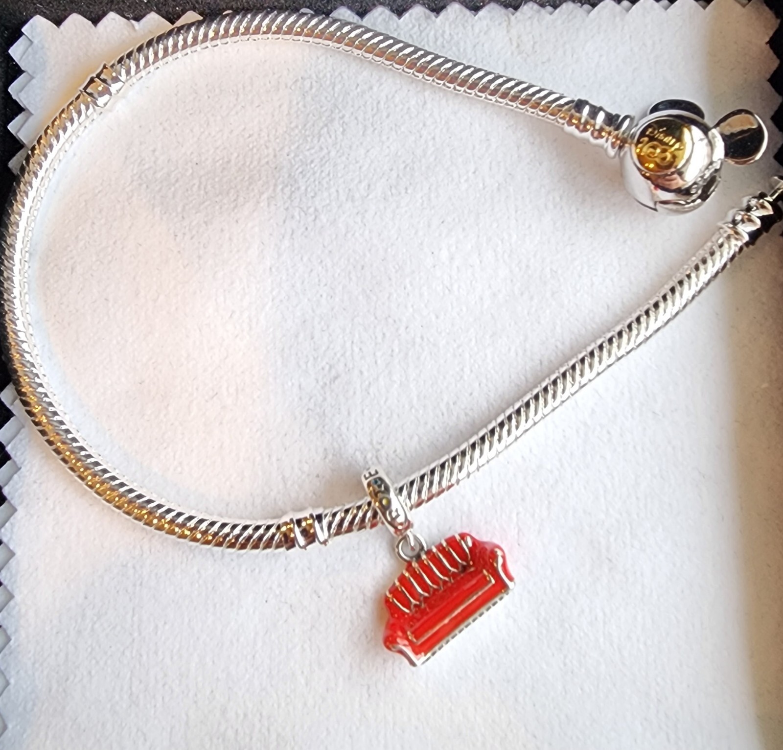 New Friends TV show sofa silver dangle charm for jewelry bracelet