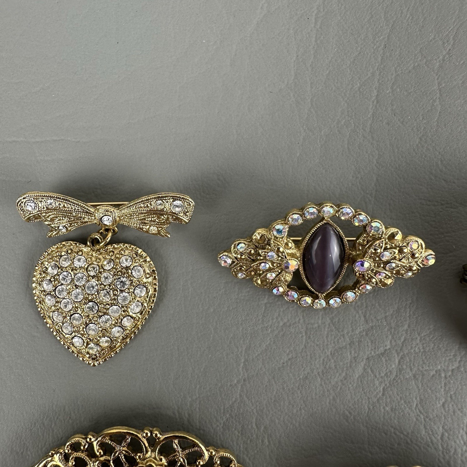 Vintage Brooch Lot 15 Gold Tone Rhinestone Faux Pearl Heart Elephant Floral