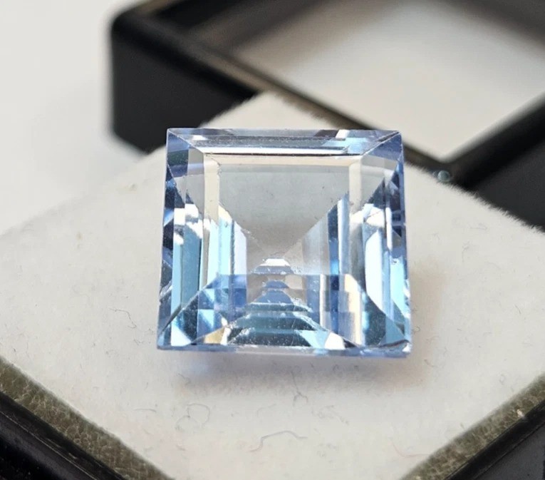 Aquamarine Blue Princess Cut 7-9 Ct Natural Loose Gemstone EGL Certified