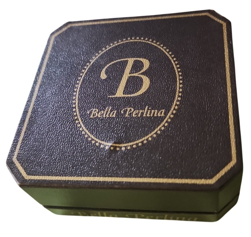 Bella Perlina glass bead bracelet with box Brown White