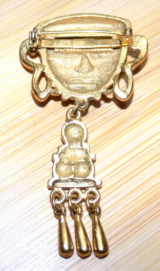 Vintage Bali Asian Mask Gold Tone Costume Jewelry Southeast Asia Brooch Pin