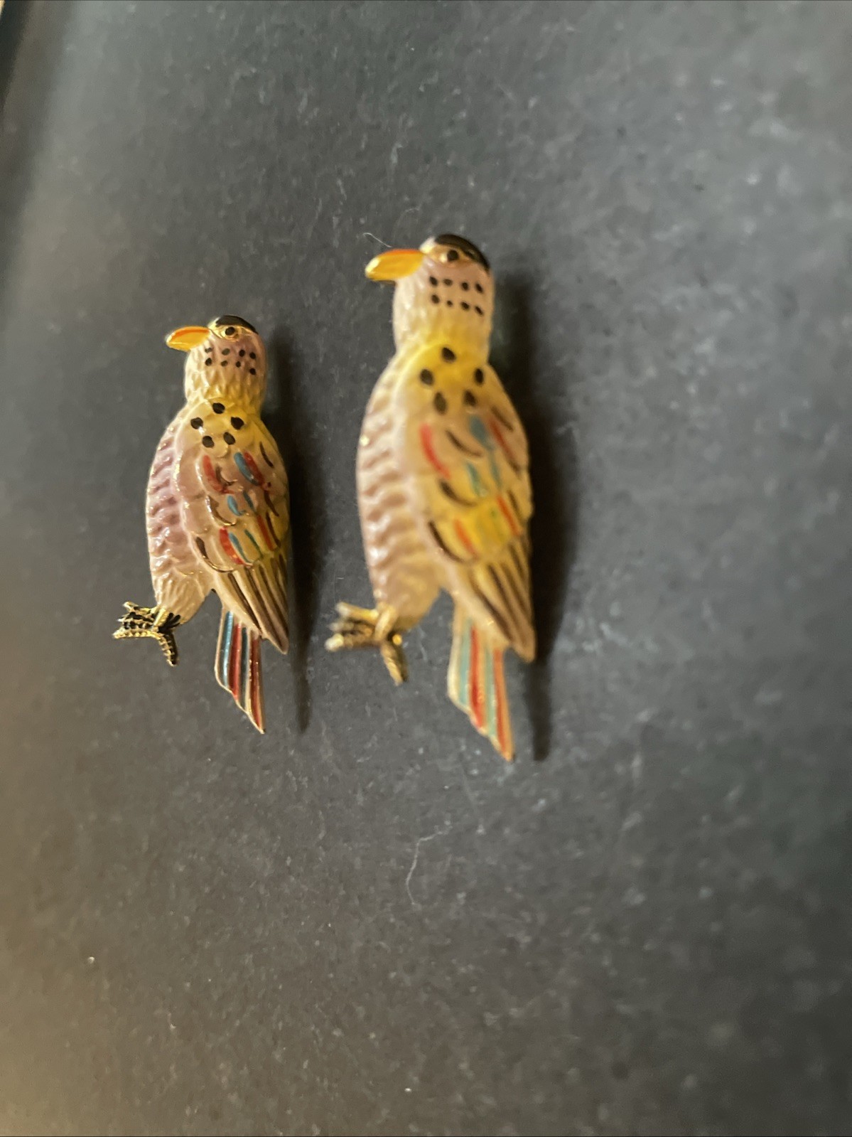 Pair Of Vintage Metal And Enamel Korean Bird Pins/brooches