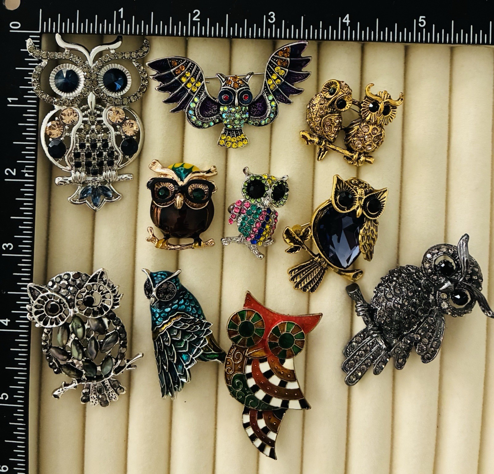 10Pc Wise Owl Brooch Collection Lot Mixed Metal Enamel Crystal Bird Pins