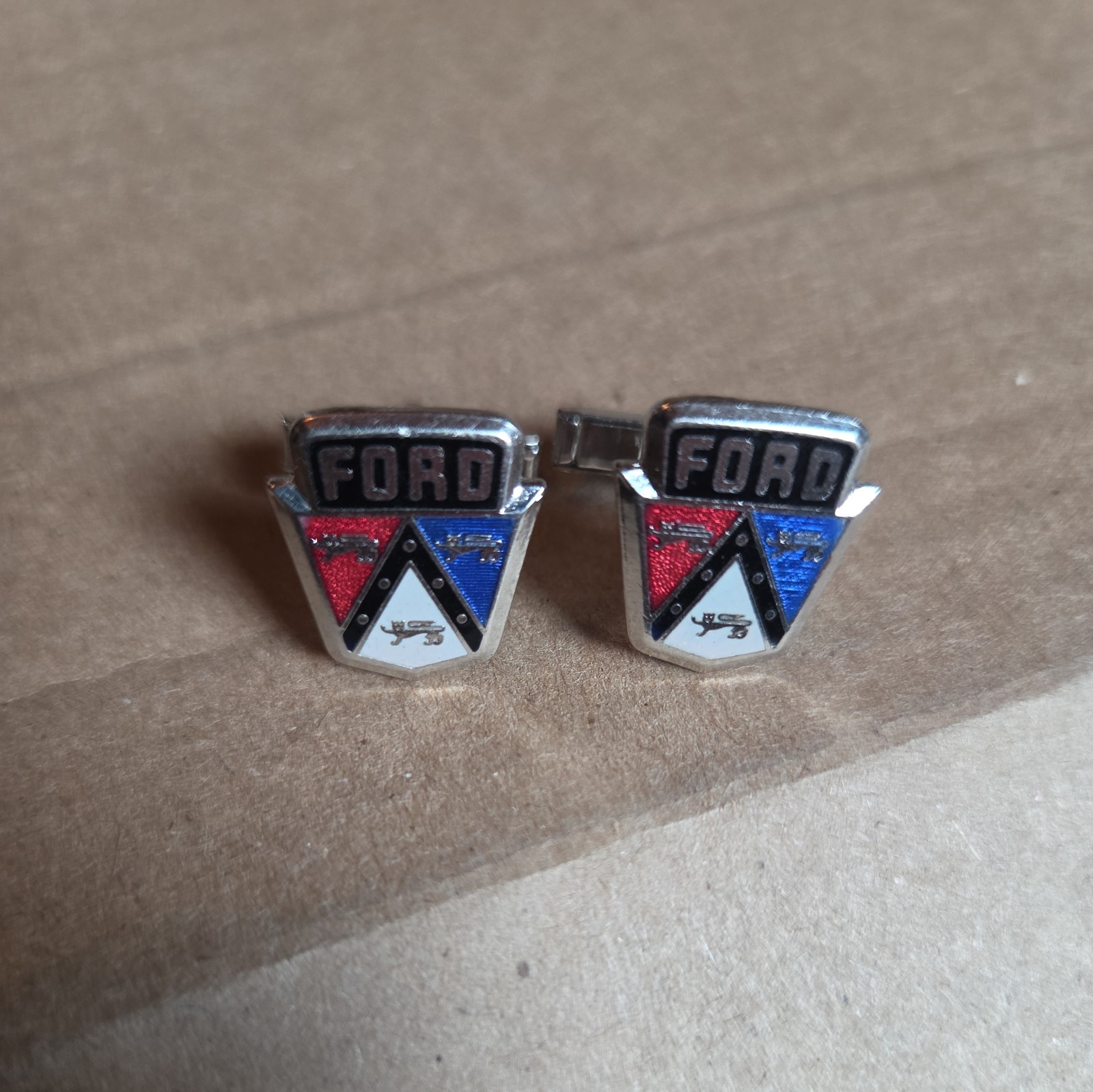 Vintage 1950s Ford Motor Co Crest Emblem Cufflinks Enamel Car Kinney Prov. R.I.
