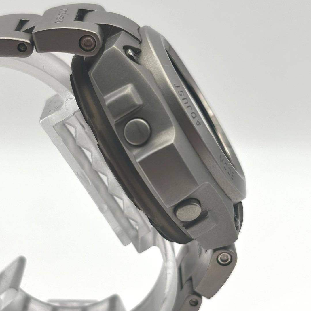 Casio MRG 100T G SHOCK Full Metal Titanium Silver