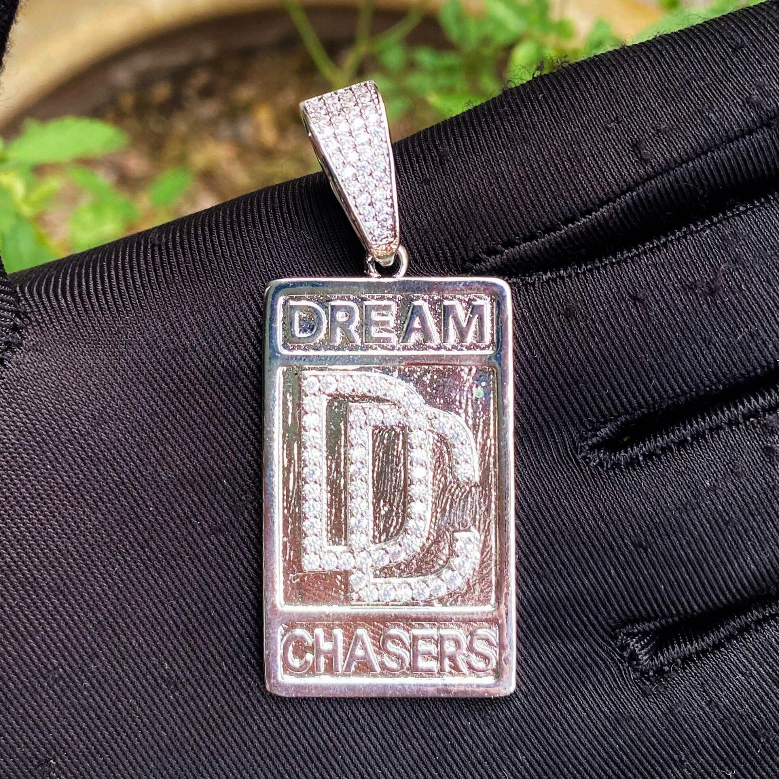 AAA+ CZ BRASS DREAM CHASER LUXURY PENDANT & 24″ 14K STAMPED ROPE CHAIN NECKLACE