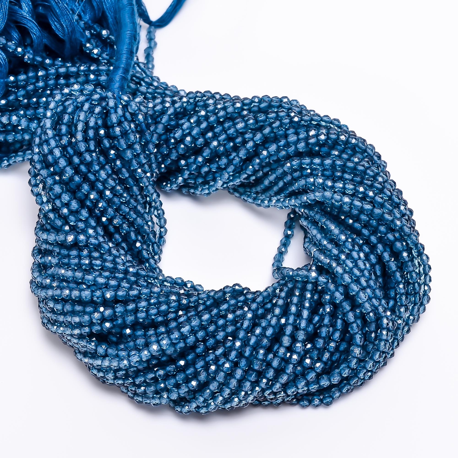 London Blue Topaz Gemstone Round Shape Faceted Beads 3X3 mm Strand 13″ EB-334