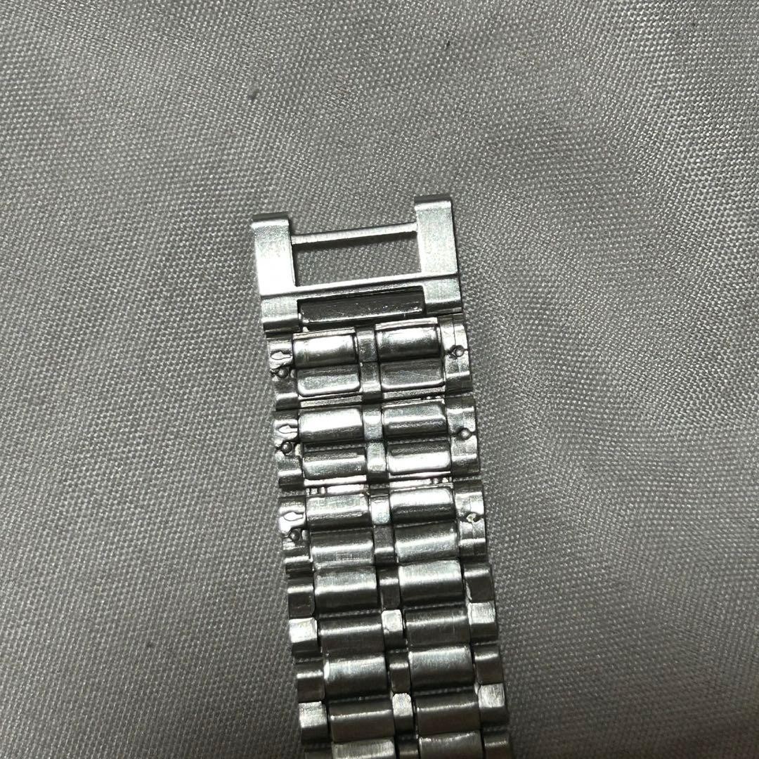 Seiko Quartz Silver Dial Wristwatch
