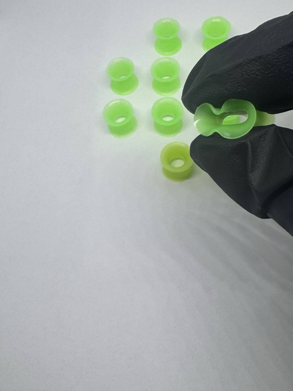 6 Pair 00g 10mm Silicone Gauges Long Wearable Tunnels 9mm Neon Green Neon Yellow