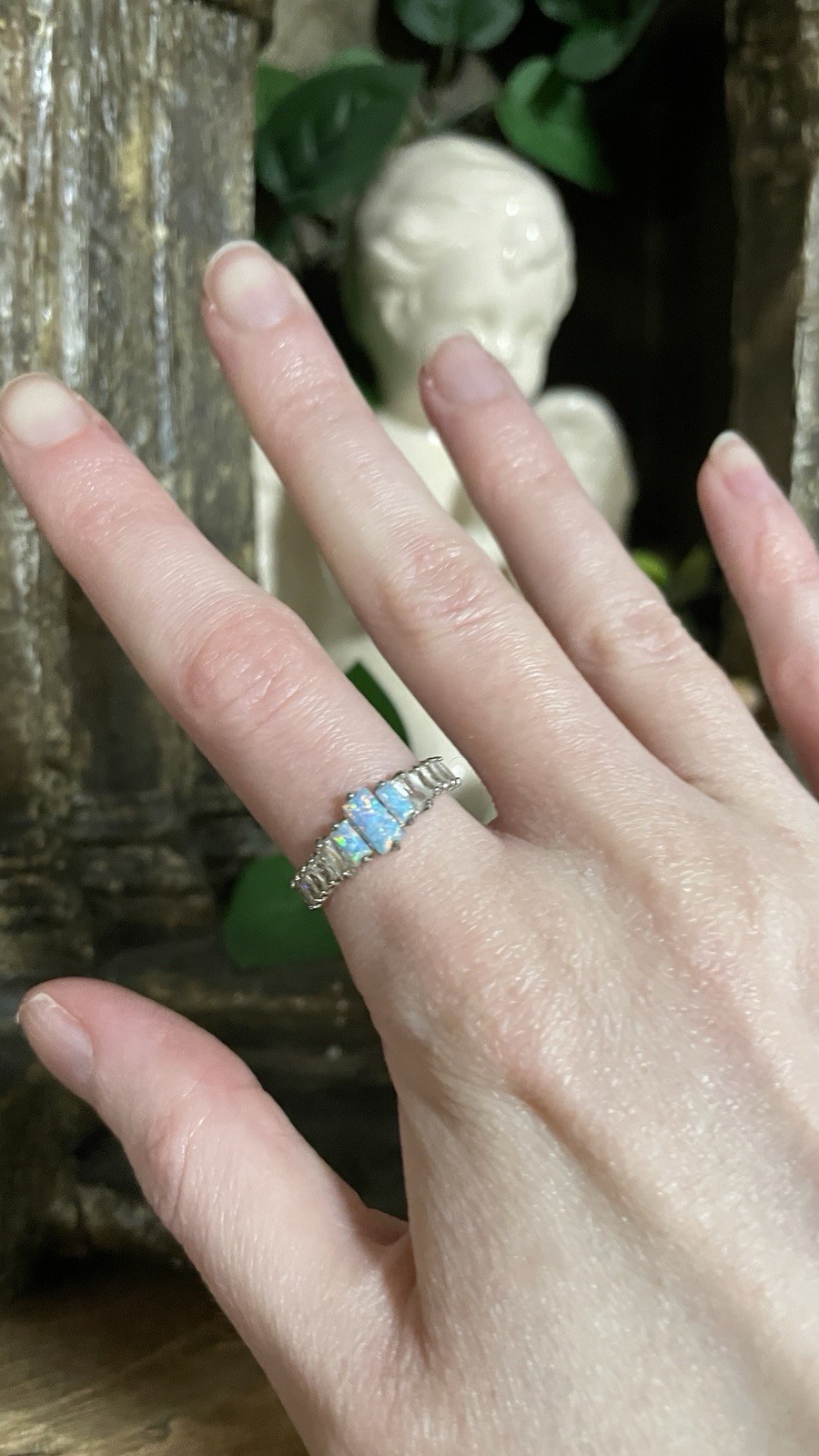 bomb party size 5 opal ring