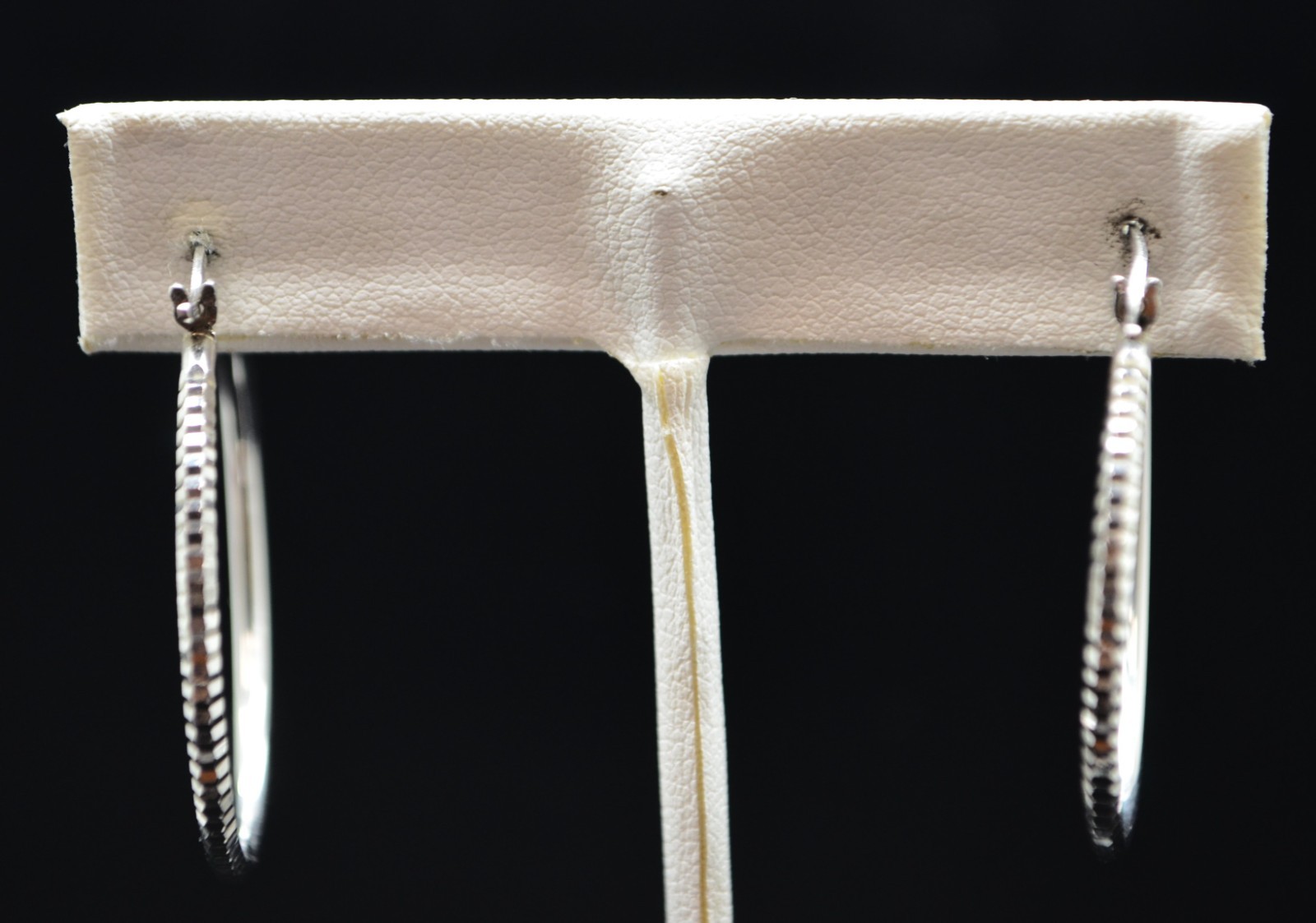 Sterling Silver Cute Round Etched Hoop Earrings #FMH339