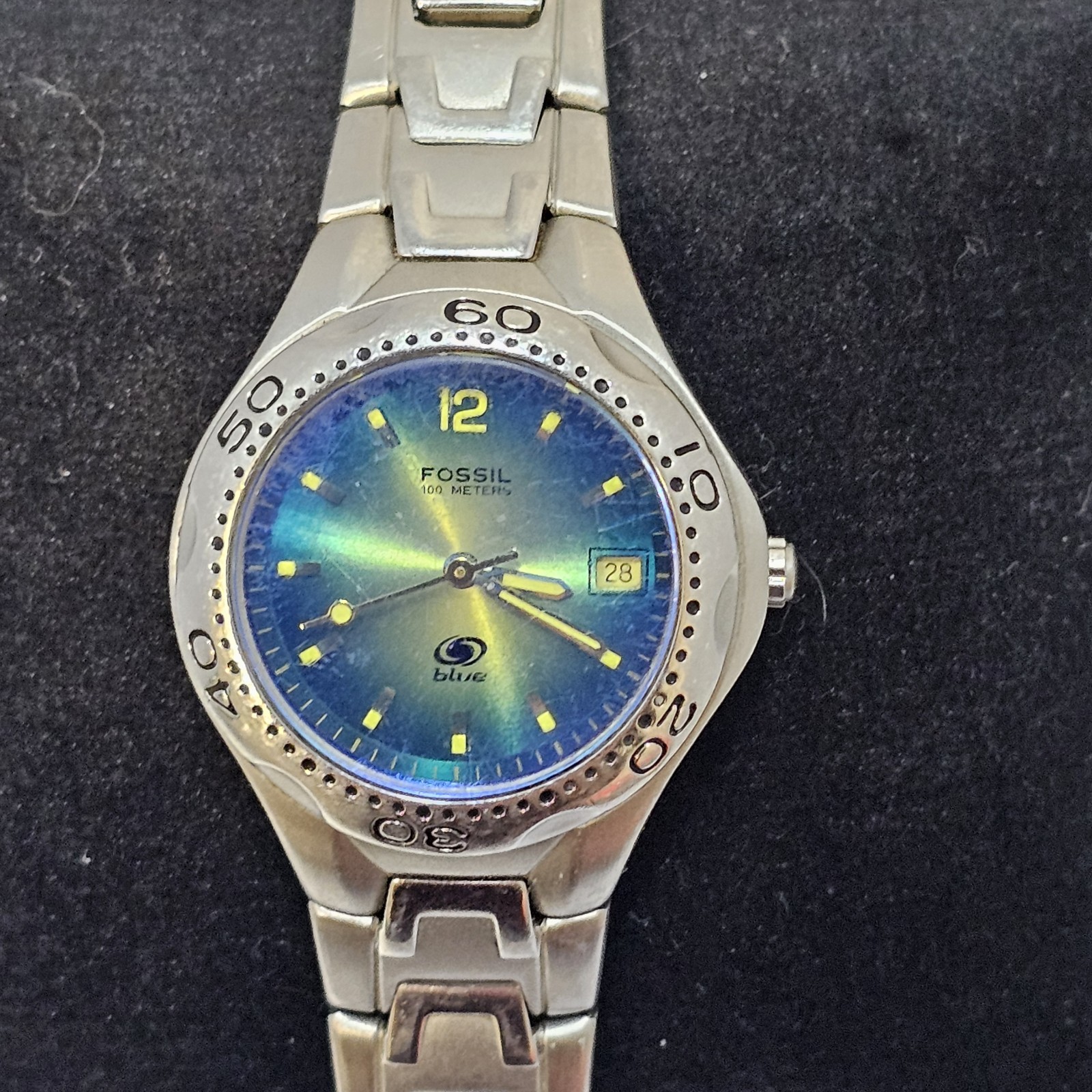 Vintage Fossil Blue Women’s Watch AM-3457 Iridescent Blue Green Face – FOR PARTS
