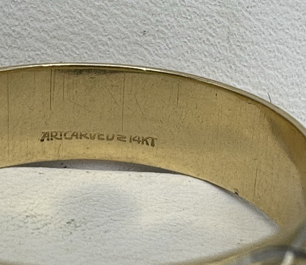 14k Yellow Gold ArtCarved Wedding Band Ring Etched Size 10 & 3.9 Grams
