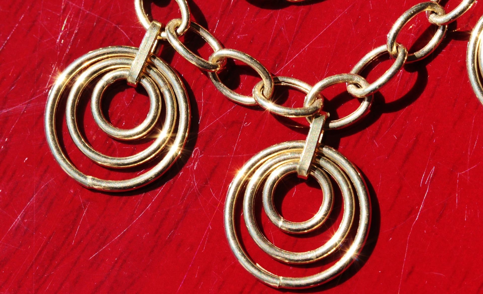 14k yellow gold necklace Italian 17.0″ fancy circular dangle 6.4gr EternaGold