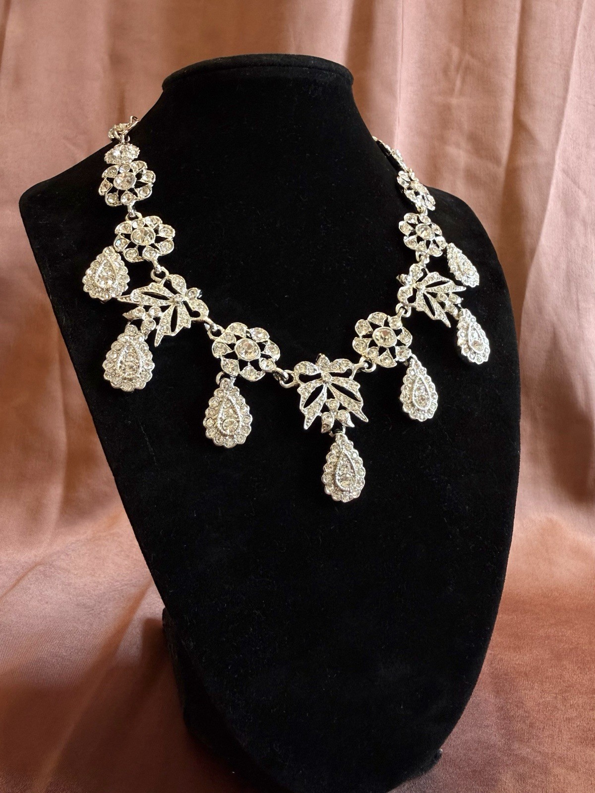 KJL Let Them Eat Cake Full Necklace Marie Antoinette Liz Taylor Kenneth Jay Lane