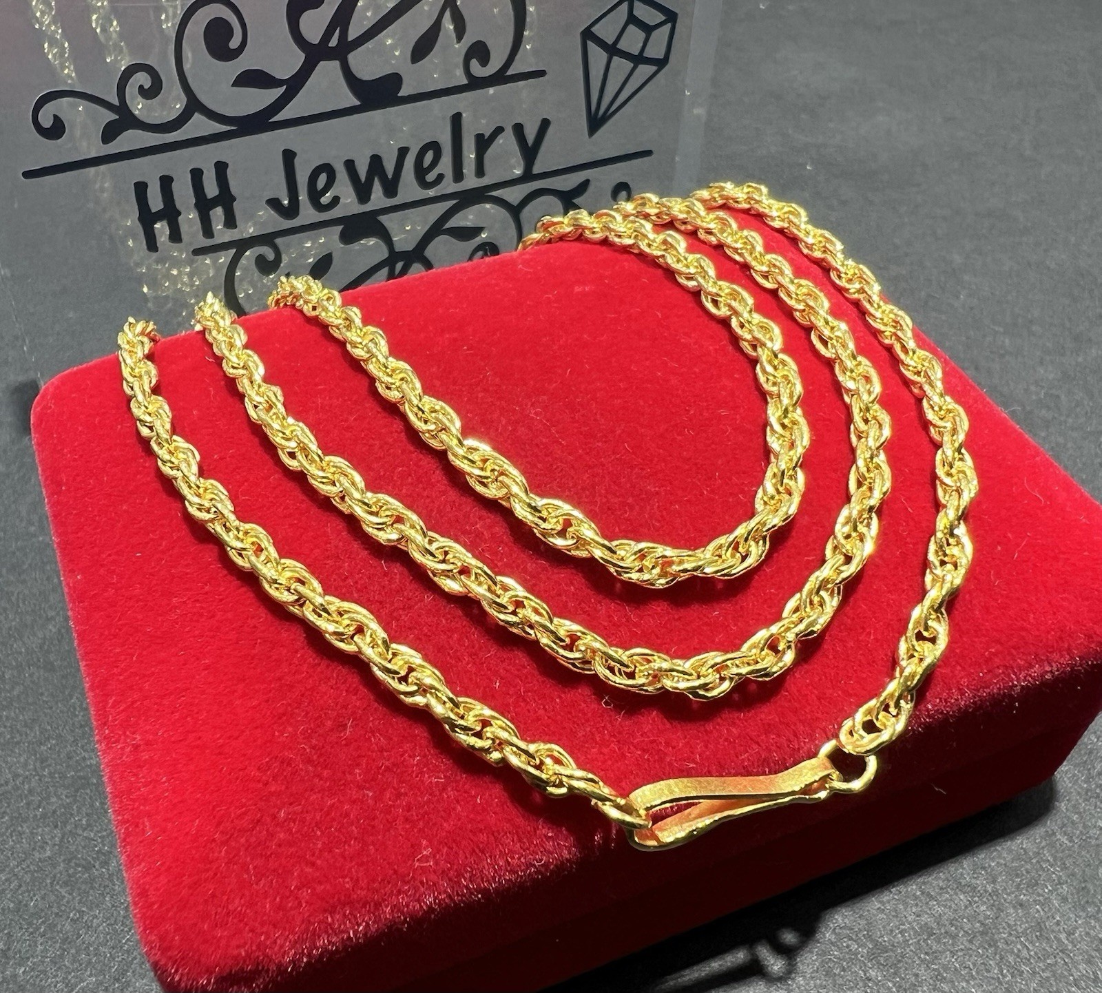 18K Yellow Gold Rope Spiga Chain Necklace 26 Inches