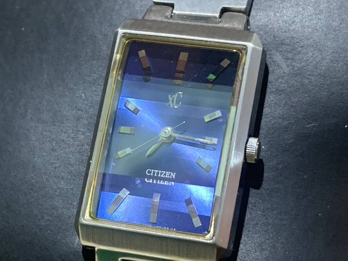 dead Citizen CROSSEE XC cut glass 5930 H07855 ladies quartz wristwatch vintage