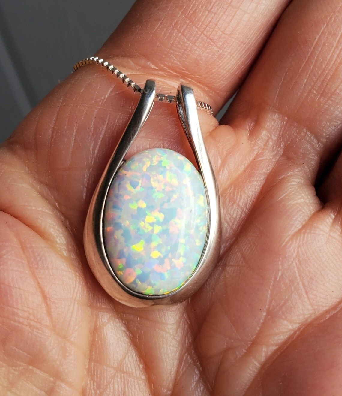 2.0Ct Oval Cut Lab Created Fire Opal Bezel Set Women’s Silver Pendant 18″ Chain