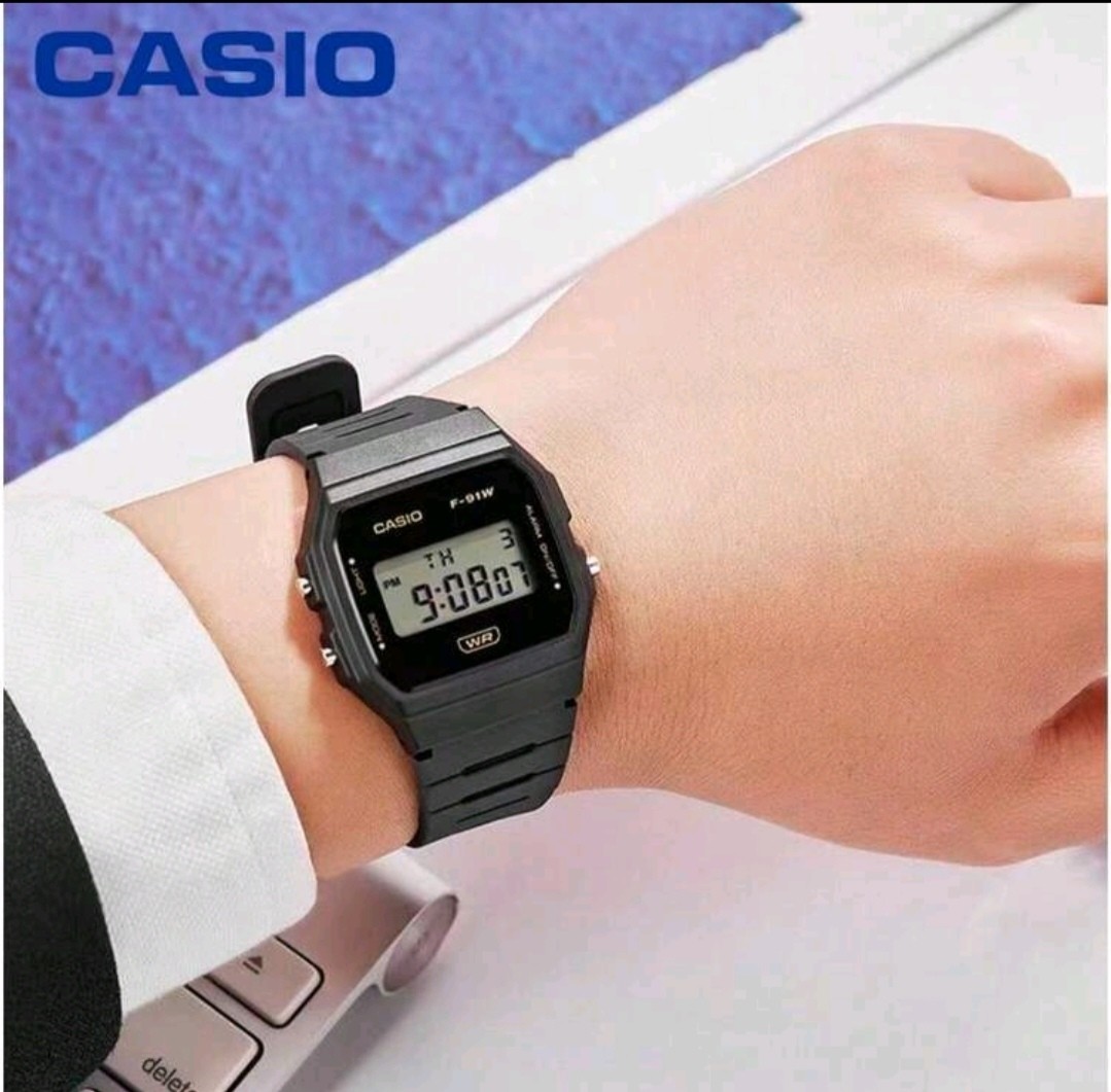 Casio F-91W Classic Digital Watch Black – Alarm Chronograph – Lightweight