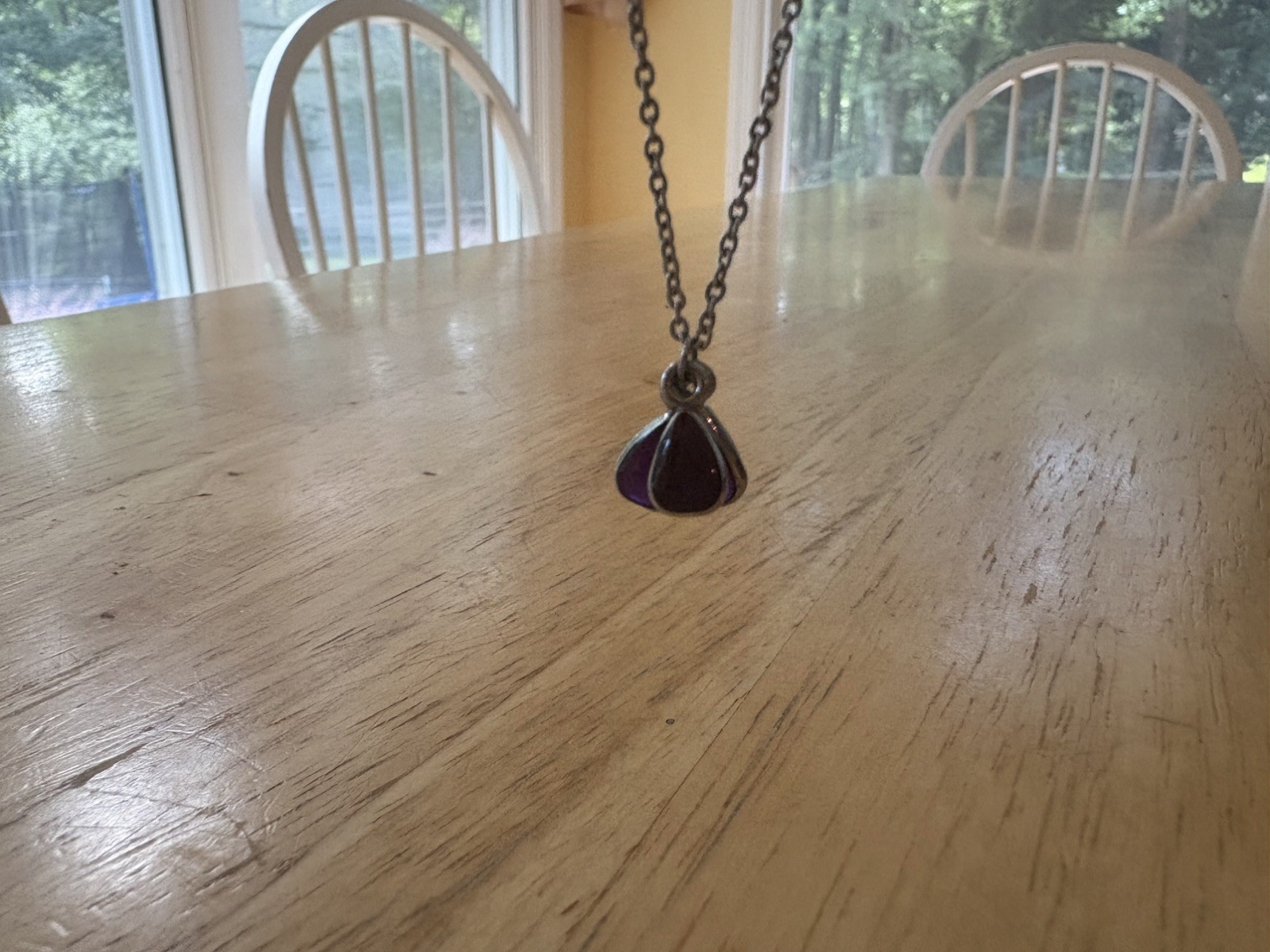 Swatch Bijoux Silver And Purple Teardrop Style Necklace And Earring Set