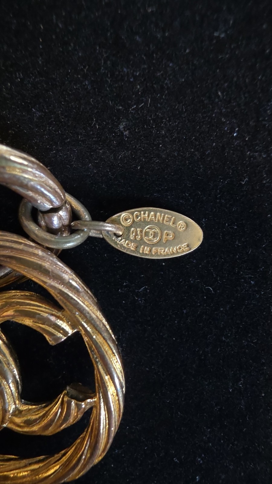 VTG CHANEL double twisted link logo bracelet LAGERFELD SPRING 93 AUTHENTICATED