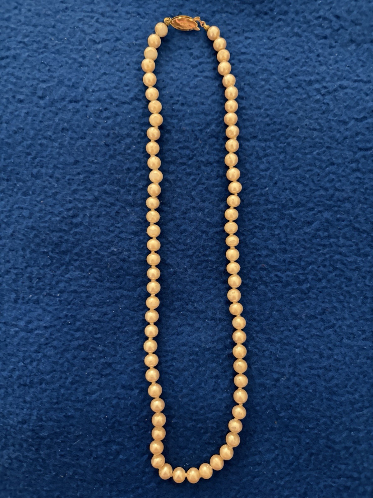 Beige Faux Pearls Gold-Tone Beaded Necklace 17” Vintage Jewelry