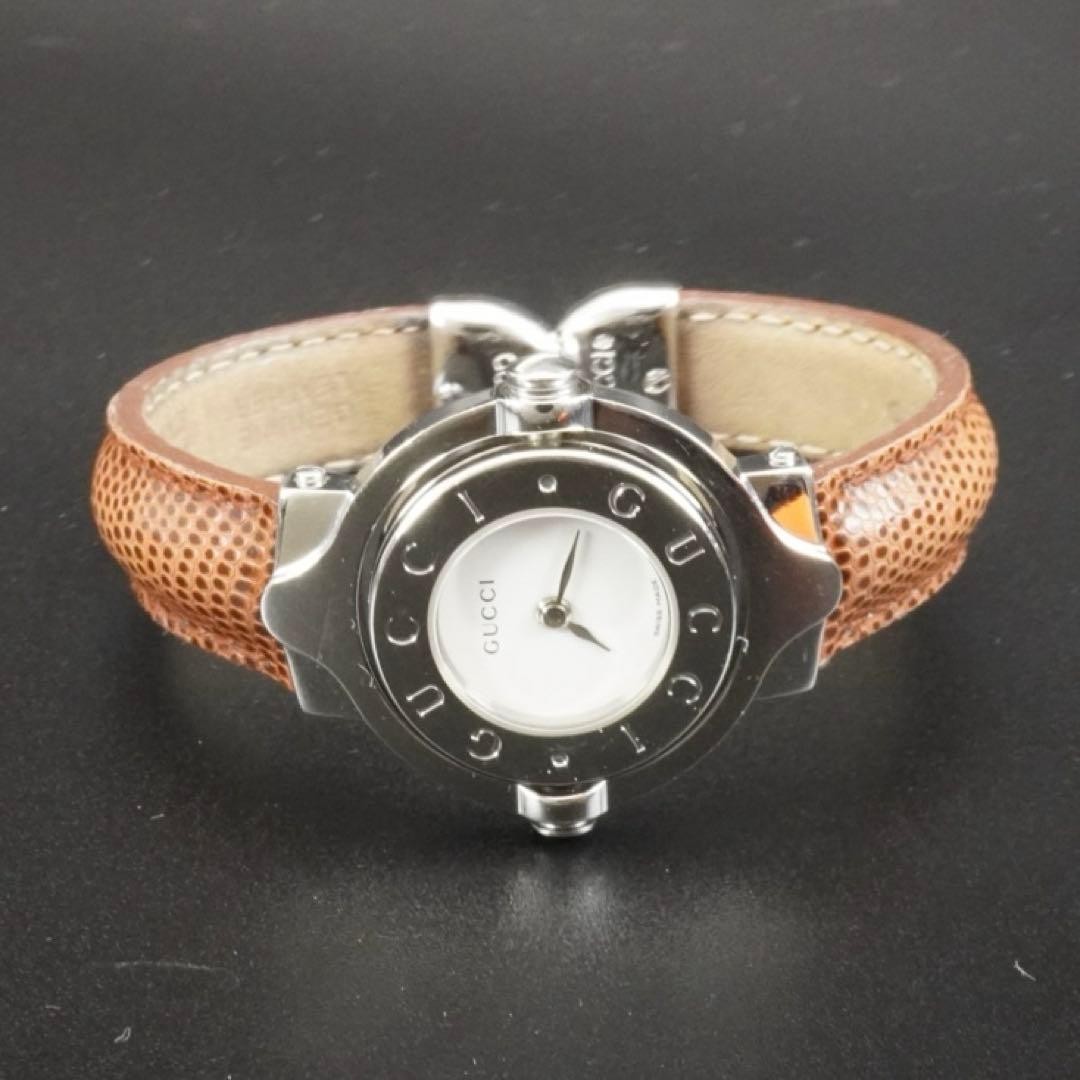 Gucci 6600L Turnface Brown Quartz Wristwatch Bangle Box Japan 0713258